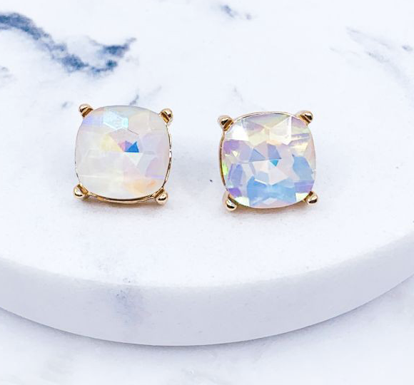Clear glass and gold stud earrings